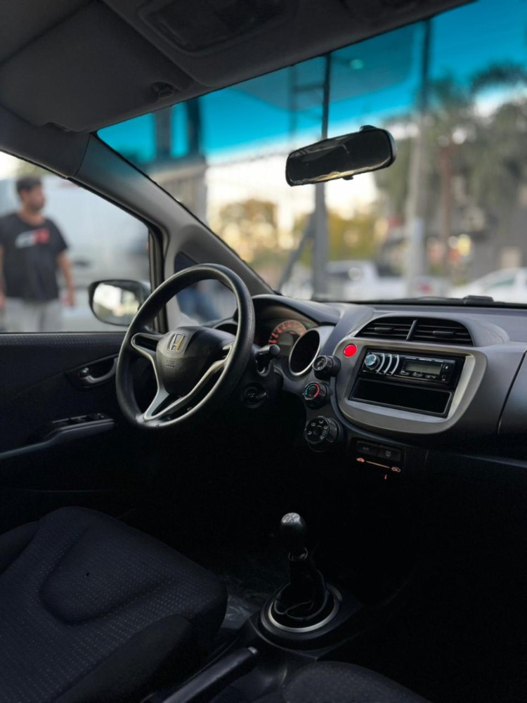 Honda Fit LX — foto 12